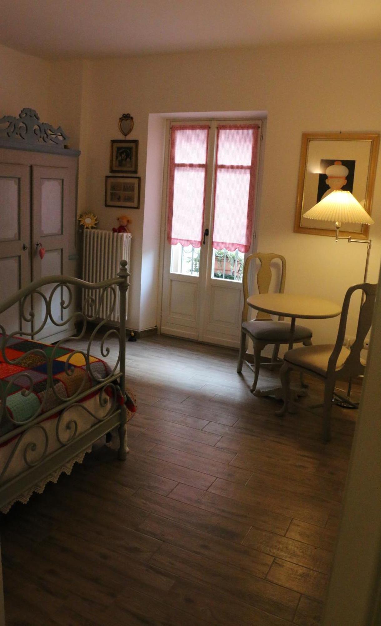 Le Melusine Apartment Vercelli Bagian luar foto