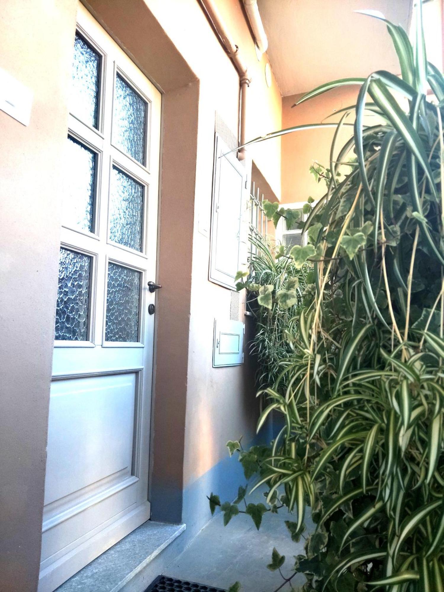 Le Melusine Apartment Vercelli Bagian luar foto